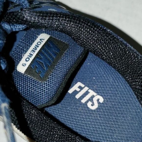 Nike Zoom Vomero 9 Sneakers Tennis Shoes Running Athletic NAVY WOMEN'S WOMAN'S 6 - Picture 16 of 16